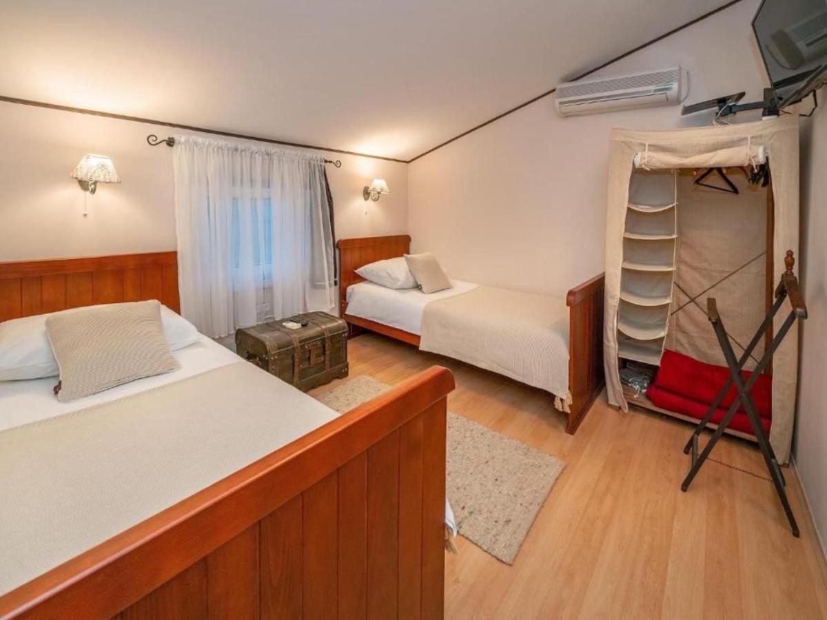 Apartments Villa Roza Drazice Номер фото